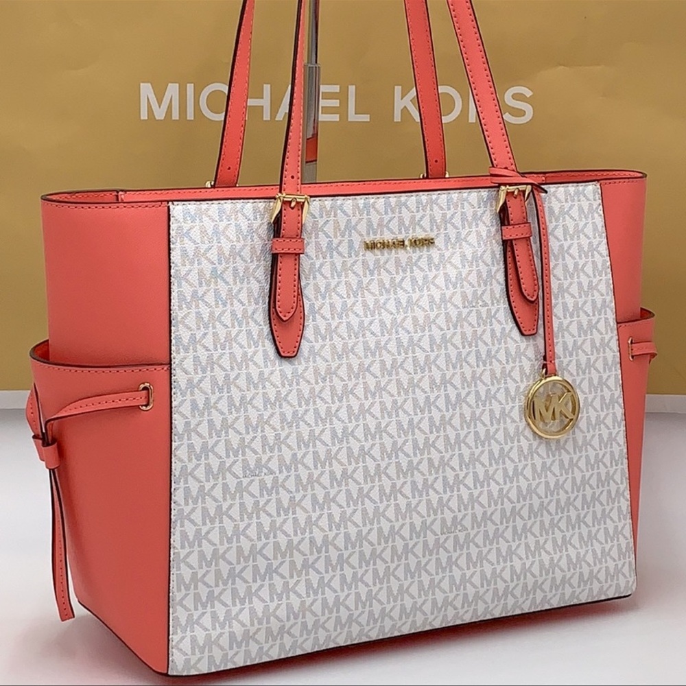 MICHAEL KORS GILLY Large Drawstring Tote Shoulder - Picture 3 of 12